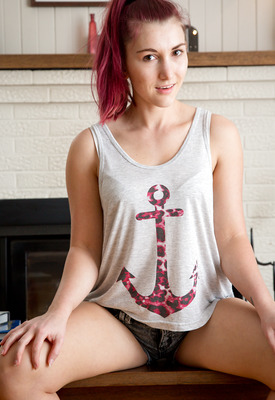 Abby Winters model Ella C in Bathtub Pissing