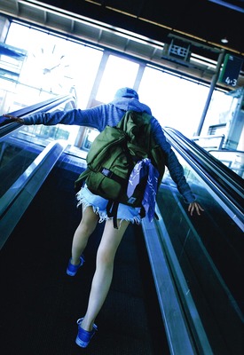 Yumi Wakatsuki Photo 2 of 4