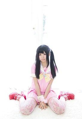 Itsuki Akira Photo 4 of 4