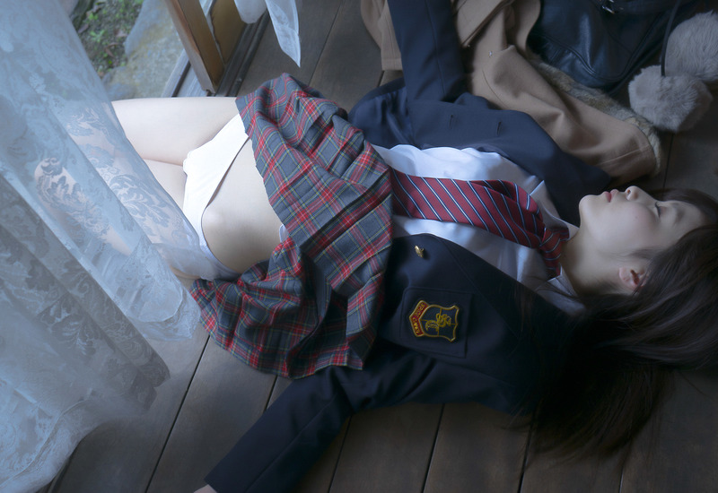 Megumi Aisaka Photo 1 of 1