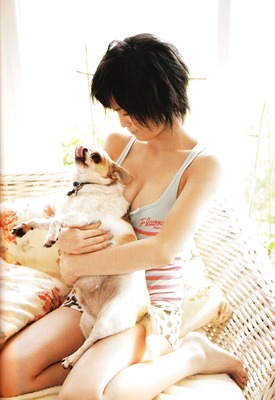 Sayaka Yamamoto Photo 3 of 4