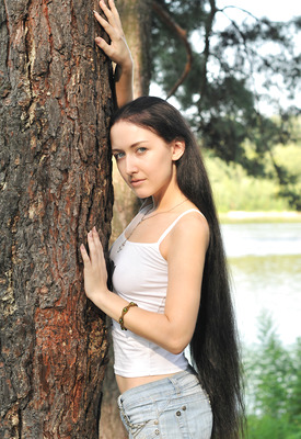 Lisi in Riverside by Amour Angels