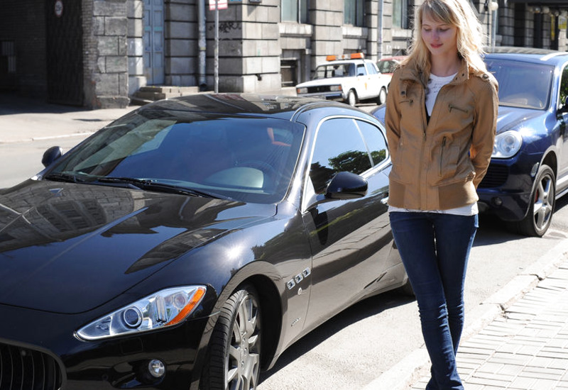 Eriska in Raindrops by Amour Angels