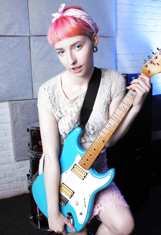 Cake in Rock It by Amour Angels