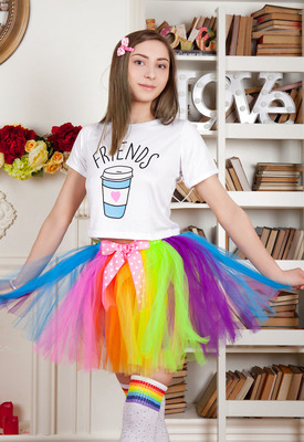 Lena Raz Photo 4 of 4