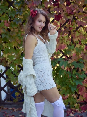 Presenting Luna Art by Amour Angels - 1 of 16