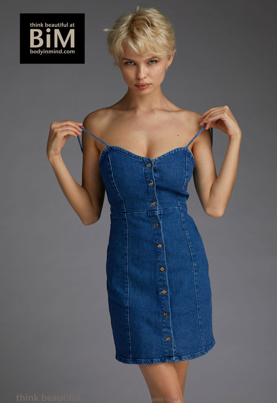 Anna Lucos in Good Naked by Body in Mind