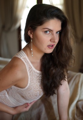 Francesca Dicaprio Photo 4 of 5