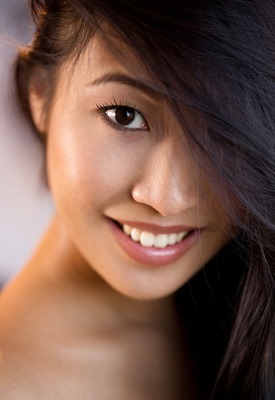 Sharon Lee Photo 1 of 6