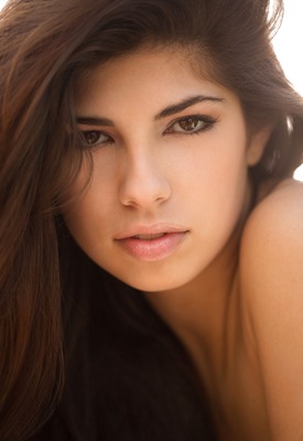 Ava Taylor Photo 16 of 16