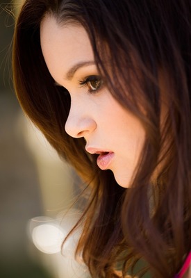 Jenna Ross Photo 1 of 19