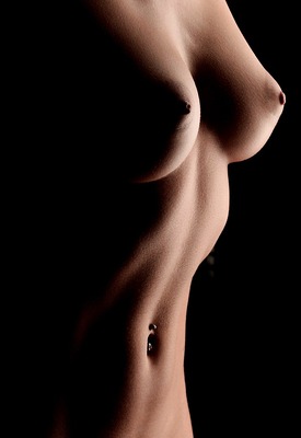 Bella Valentine Photo 2 of 4