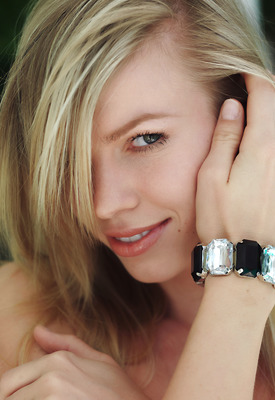 Marketa Belonoha Photo 4 of 7