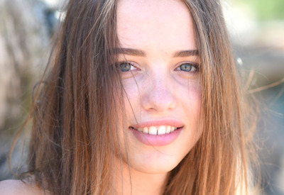 Maxa by Errotica Archives