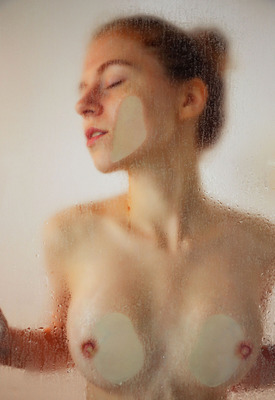 Melody Y Photo 17 of 17