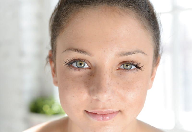 Foxy Di Photo 10 of 20