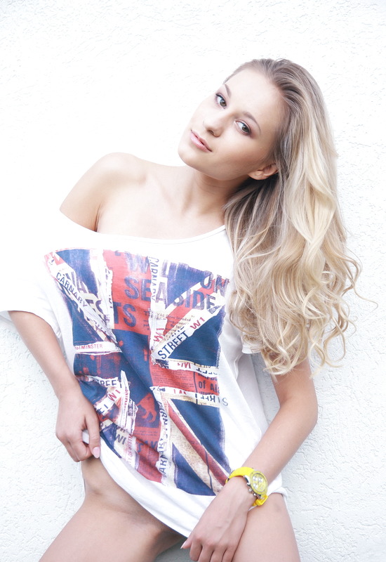 Candy D in Nearly Love by Femjoy