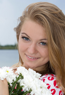 Maria Pie Photo 17 of 20