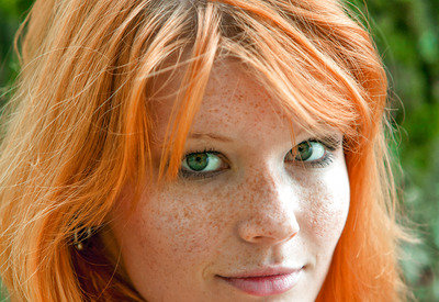 Mia Sollis in Red Beauty by Femjoy