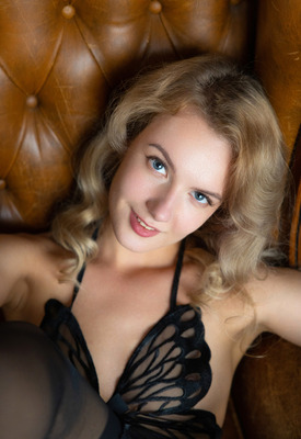 Luna Art Photo 6 of 17