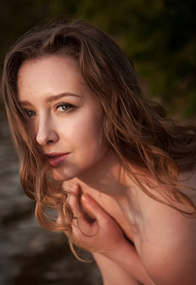 Dara W in Come By by Femjoy