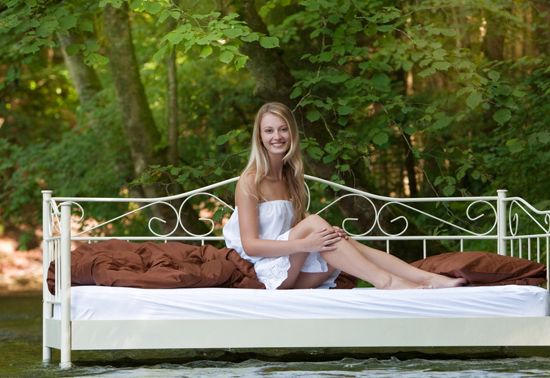 Carisha Photo 1 of 6