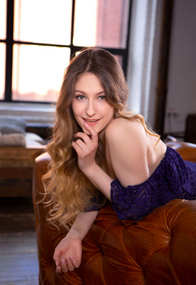 Katty Muss in Soft Embrace by Femjoy