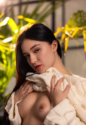 Wikki K in Cozy Sensuality by Femjoy