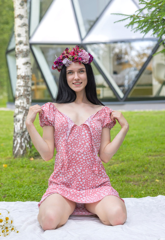 Posy in In The Field by Femjoy