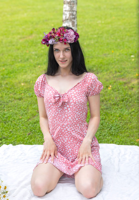 Posy in In The Field by Femjoy - 2 of 16