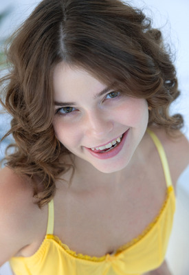 Julia Morozzi Photo 17 of 20