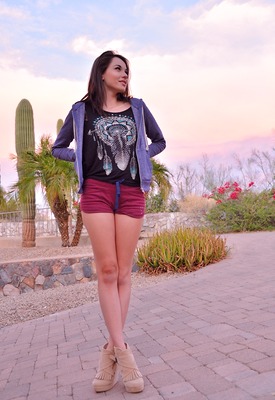 Emily Grey Photo 10 of 15