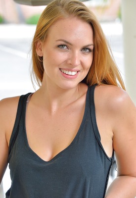 Cosima Dunkin Photo 1 of 16