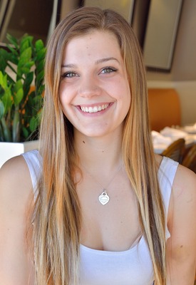 Aubrey Snow Photo 1 of 15