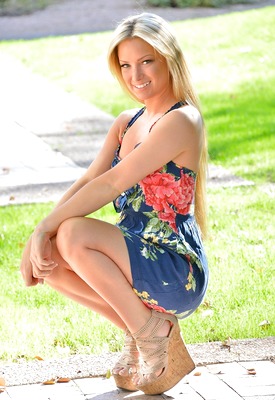 Kaylie Karter Photo 5 of 18