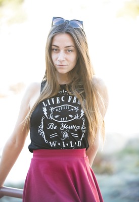 Cassidy Klein Photo 1 of 10