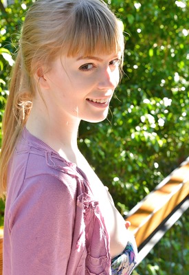 Dolly Leigh Photo 7 of 12