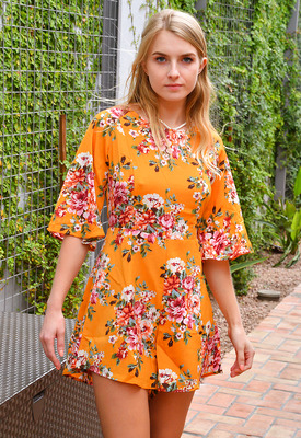 Hannah Hawthorne Photo 4 of 12