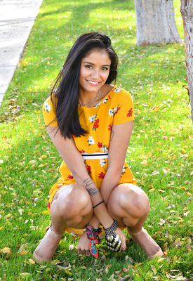 Viva Athena Photo 9 of 9