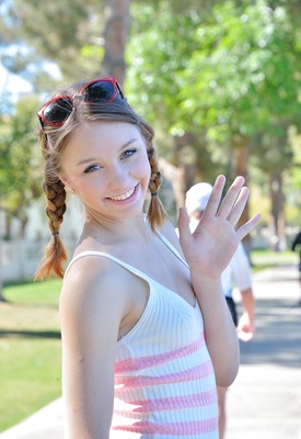 Aurora Belle Photo 8 of 16