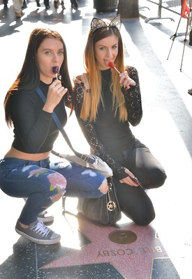 Stella Cox Photo 8 of 11