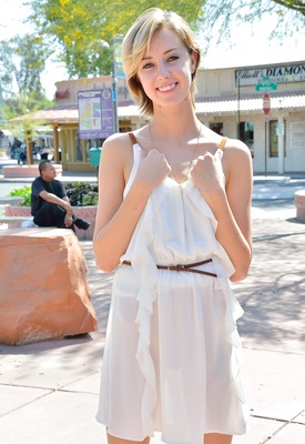 Haley Reed Photo 4 of 12