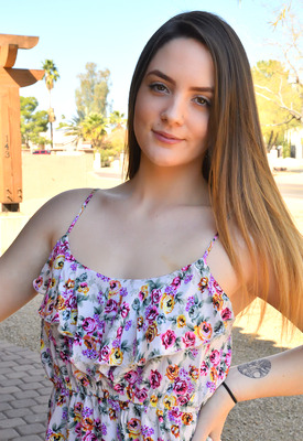 Kinsley Kane Photo 4 of 4