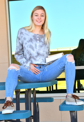 Amber Moore Photo 9 of 14