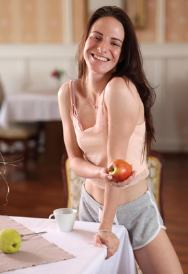 Dragon Fruit Photo 1 of 3