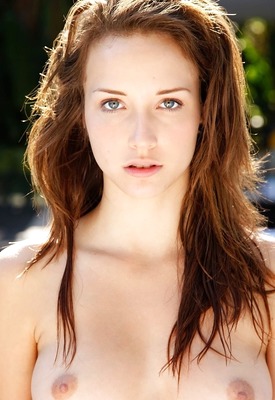 Malena Morgan Photo 2 of 16