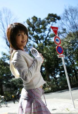 Azumi Harusaki Photo 5 of 11