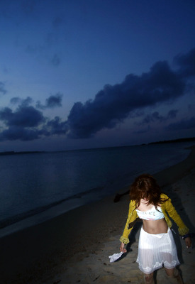 Nao Yoshizaki At Night by Idols69