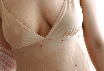 Towa Aino in Bathtub by Idols69