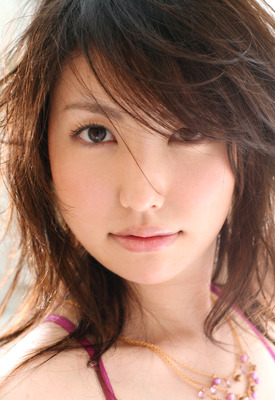 Takako Kitahara Photo 14 of 16